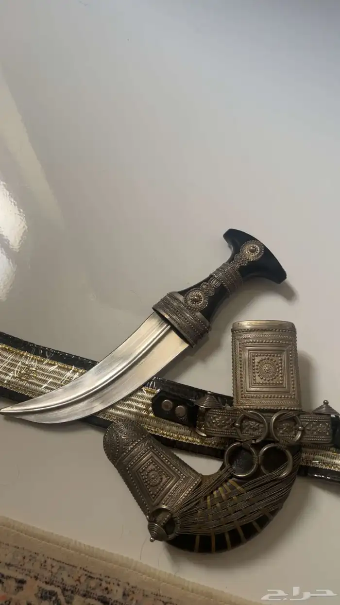 جنبيه وعطيف للبيع 4