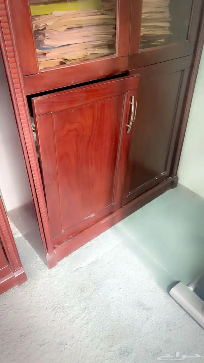اثاث مكتبي 1