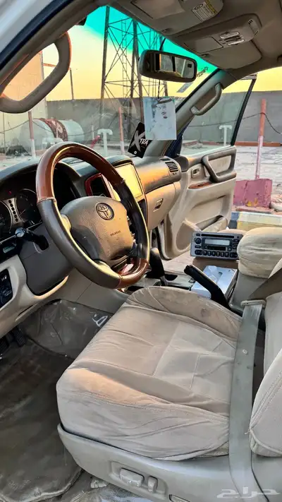 لاندكروزر 2007 فل كامل 6