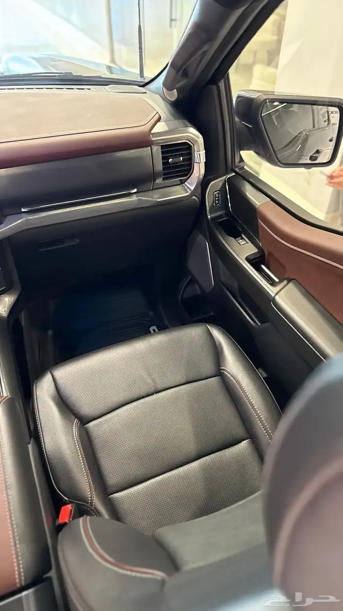 فورد f150 وارد الوكيل 2023 عداد 51 الف فقط 28