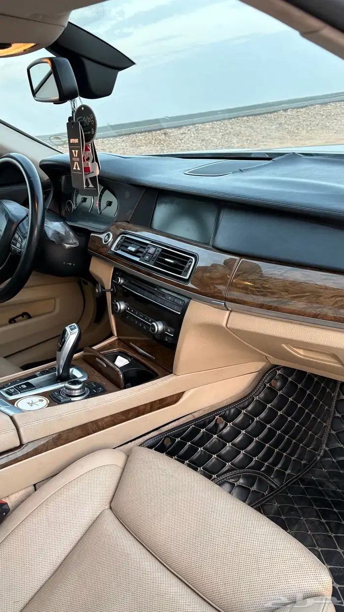 بي ام دبليو 2009 7