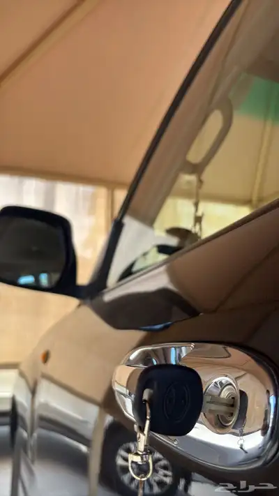 جيب لاندكروزر جي استاندر 4