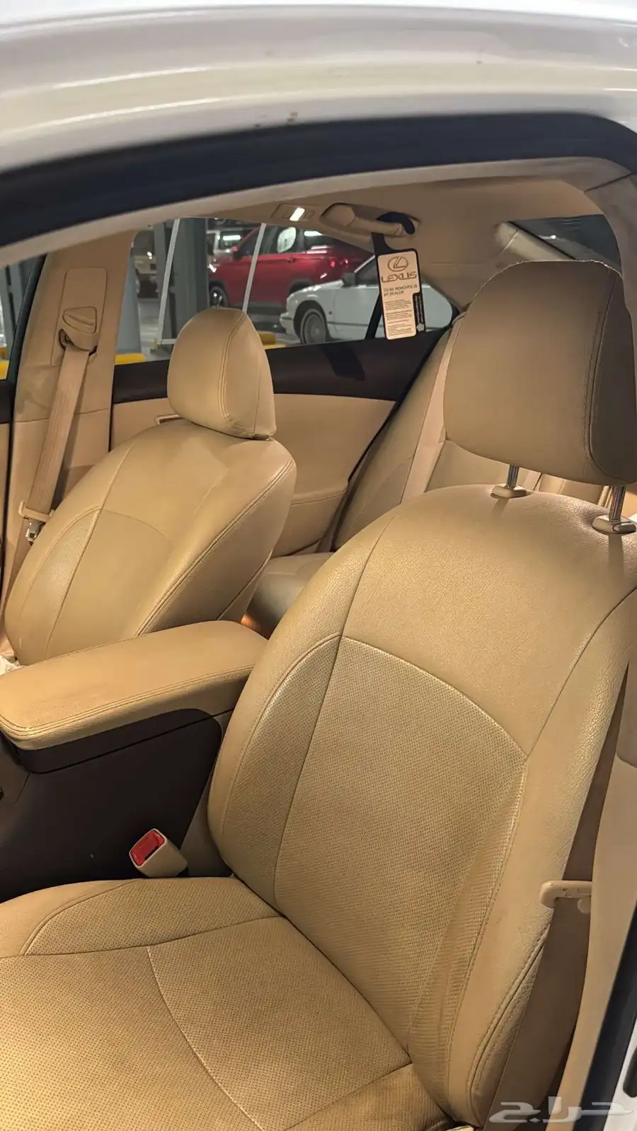 للبيع لكزز es 350 ممشى السياره 400 index