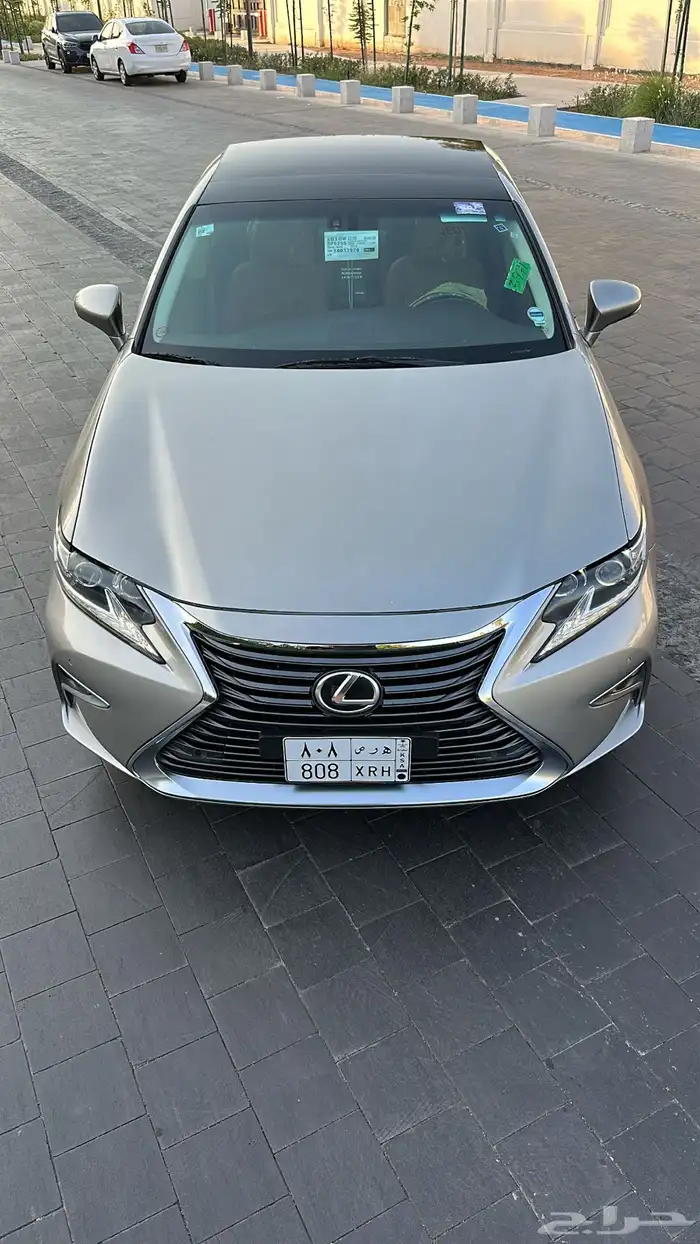 لكزس ES350 2017 اللوحة خارج البيعة 22