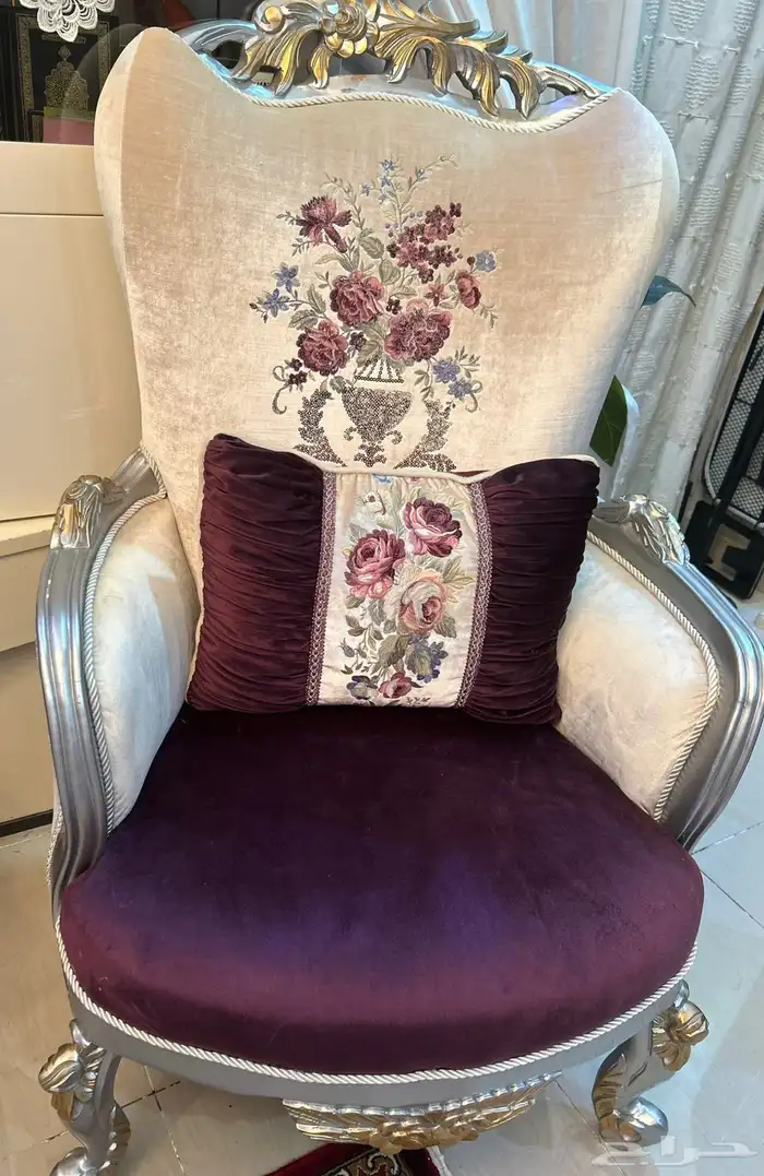 كنب تركي رائع طقمين للبيع 0