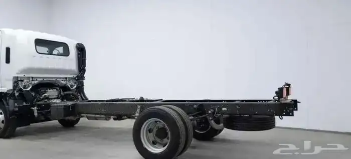 ايسوزو 4 طن شاص ان بي آر 4
