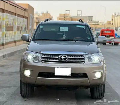 تويوتا فورتشنر 2009 0