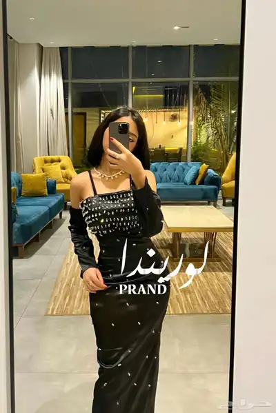 فستان سهرة أسود بأكمام خارجية ( جديد ) 0