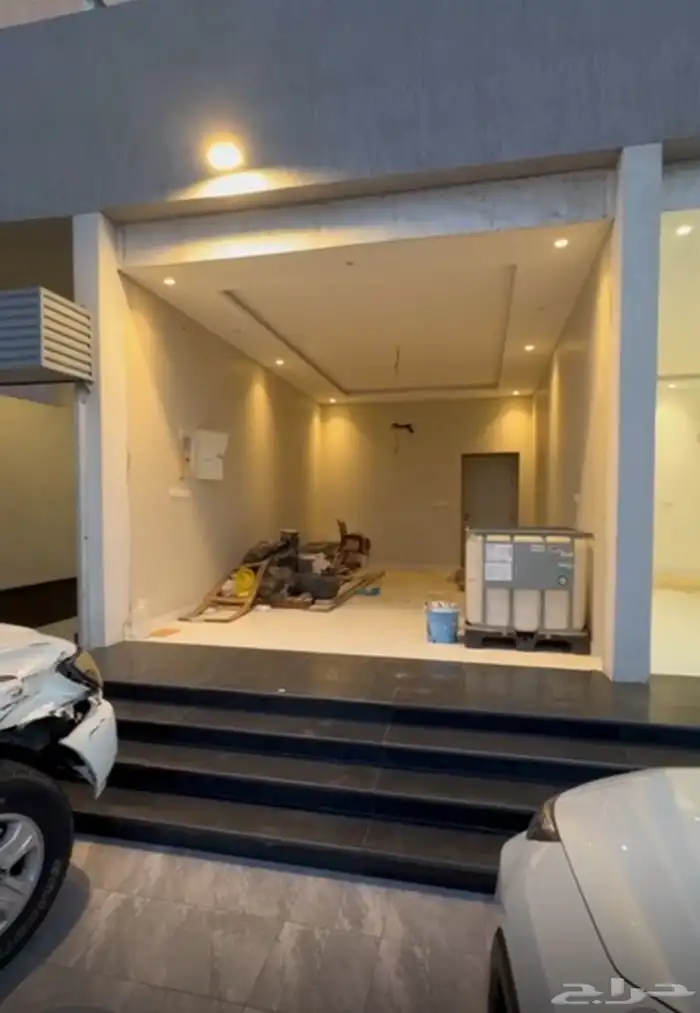 للايجار محل بجدة حي الامواج 0