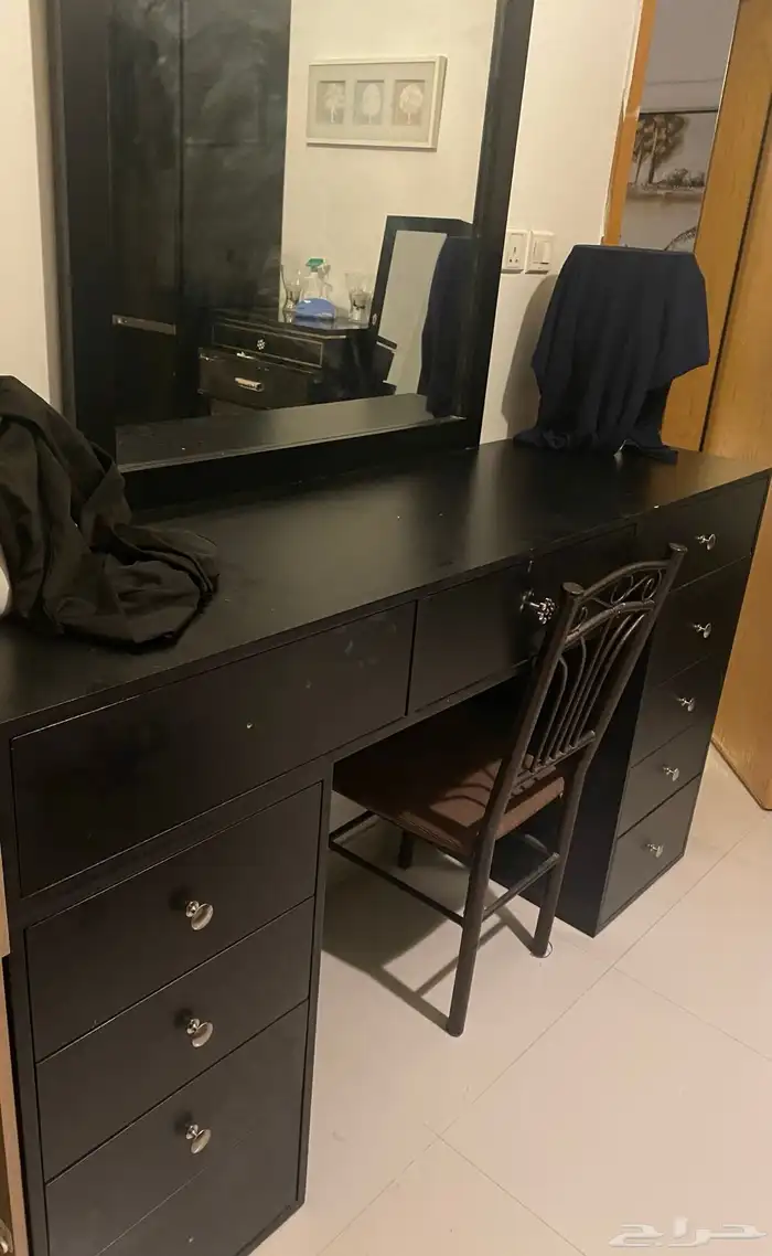 تسريحة مع مراية 1