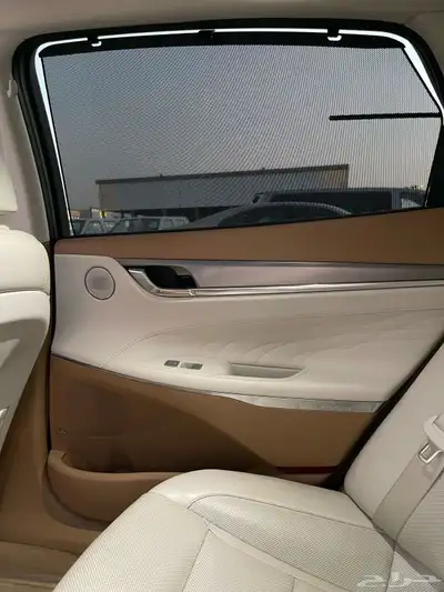 هيونداي ازيرا 2021 11