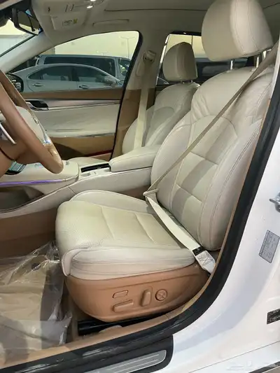 هيونداي ازيرا 2021 18