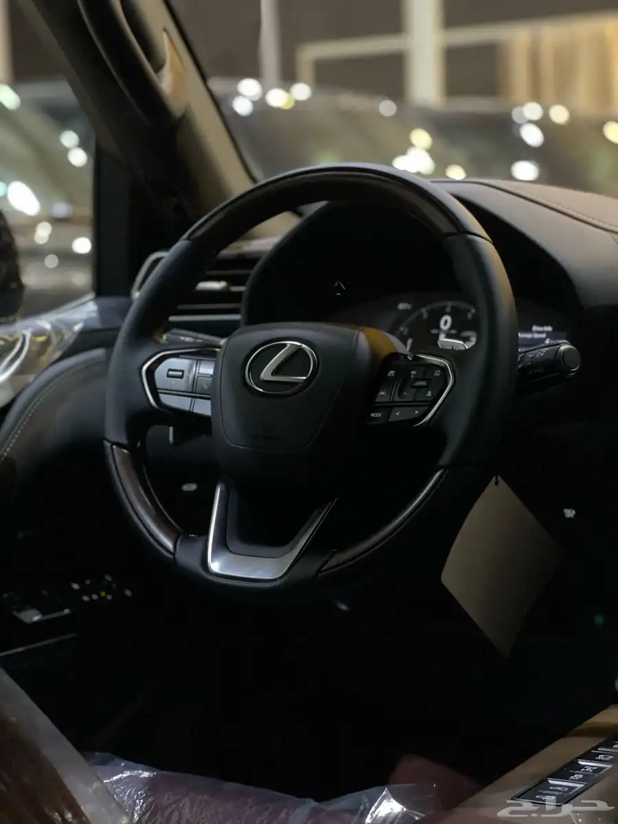 لكزس LX600 BB index