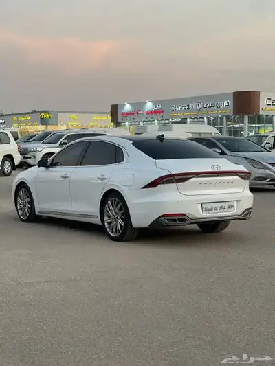 هيونداي ازيرا 2021 3