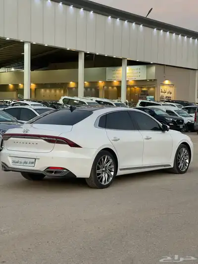هيونداي ازيرا 2021 4