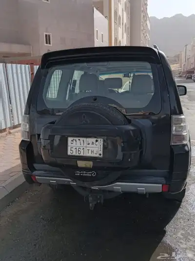 ميتسوبيشي باجيرو 4