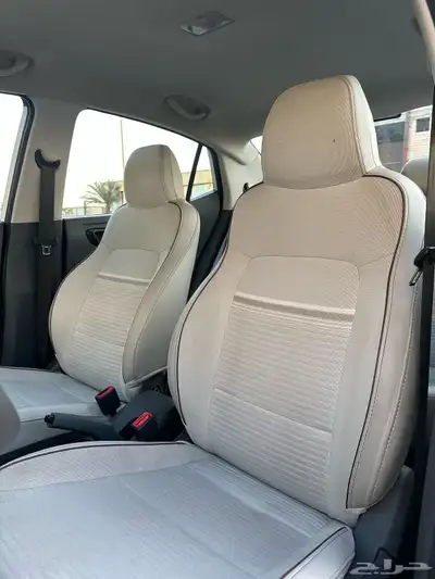 هيونداي اي تن 2025 11
