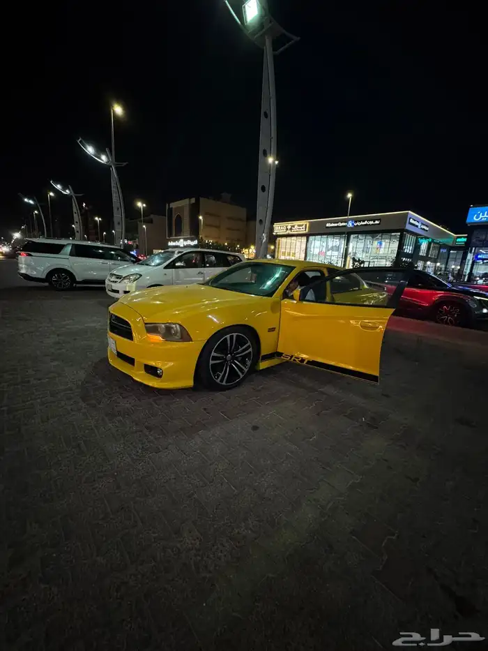 تشارجر SRT Super bee سوبربي 2012 1