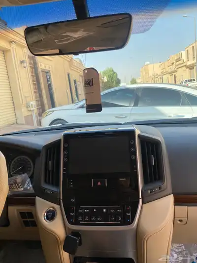 تويوتا لاند كروزر 16