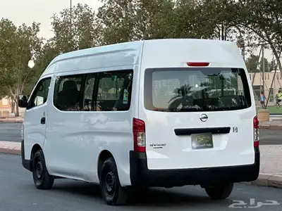 نيسان باص ركاب موديل 2019 سعودي قير عادي ديزل 4