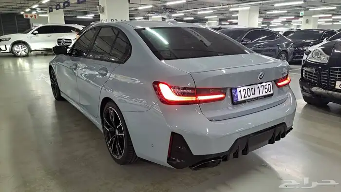 BMW M340i 2023 وارد كوريا 8