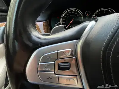 Bmw 750 Li 24