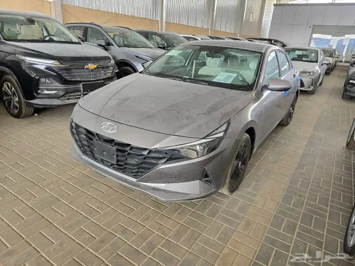 هوانداي النترا لون رصاصي 1600cc سعودي 2023 2