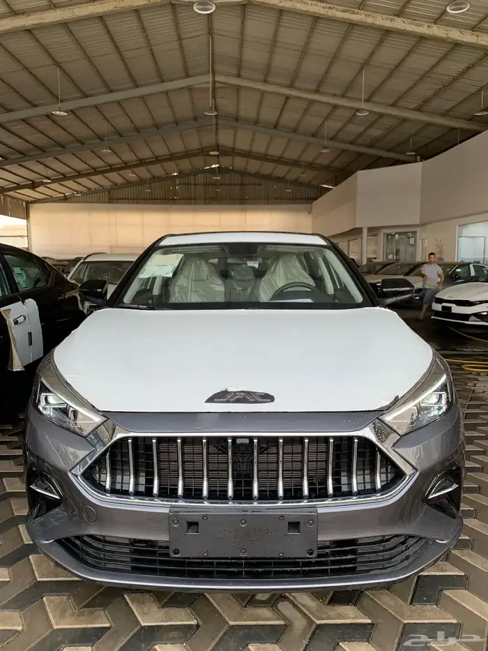 جاك J7 رمادى سقف اسود بها كل المواصفات و السعر خيالى 0