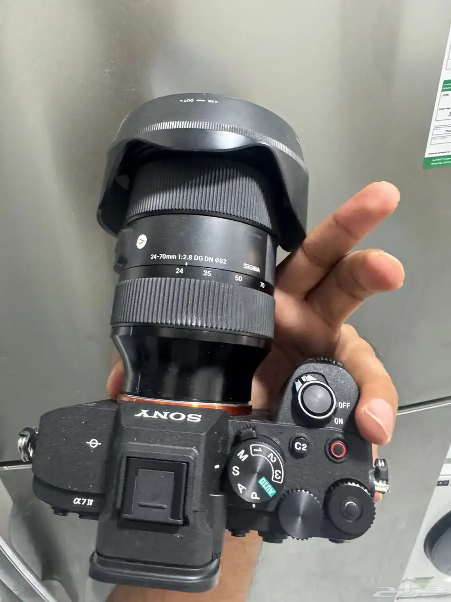 Camera Sony a7iv with 24-70mm lens 10 10 condition index