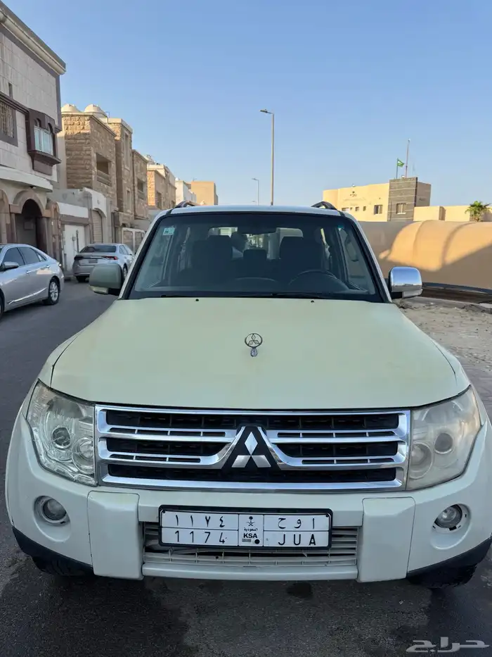 باجيرو ربع باب واحد 2009 3
