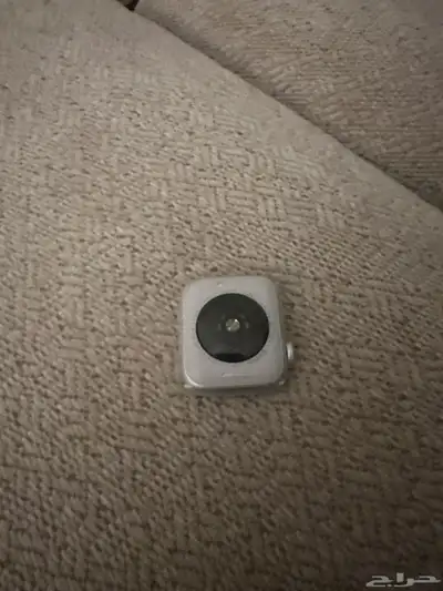 ساعة أبل واتش se 40 mm 50 meters 1