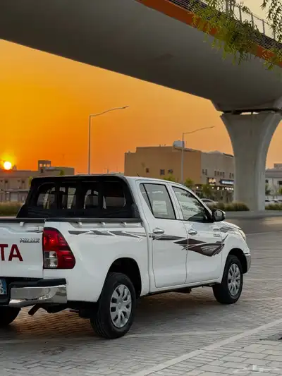 هايلكس 2019 سعودي بنزين GLX 4