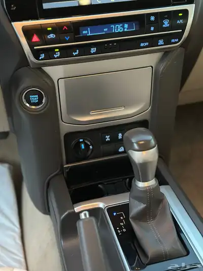 برادو TLX ديزل 2023 31