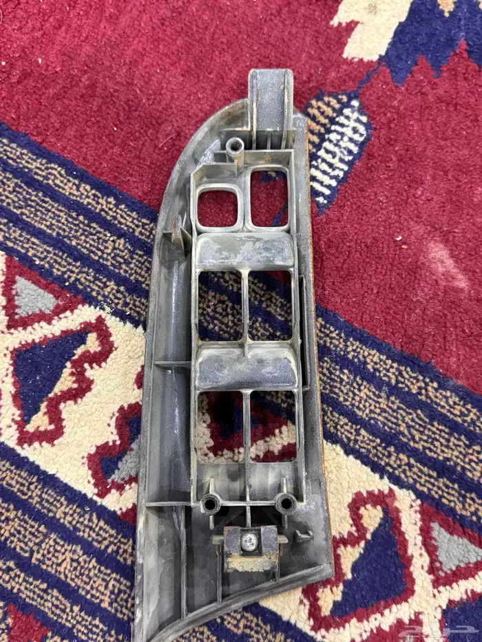 قطع غيار مكسيما 2005 8