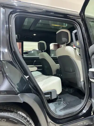 لاند روفر ديفيندر HSE 2023 10