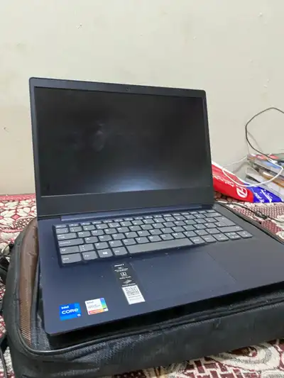 لابتوب lenovo idea pad3 sliim 10