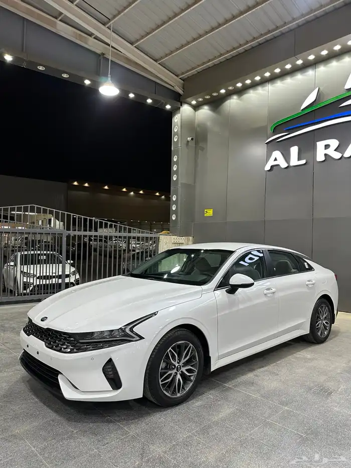 كيا K5 مطور 2021 متوفر لدى معرض(عبيد الرشيدي) 15