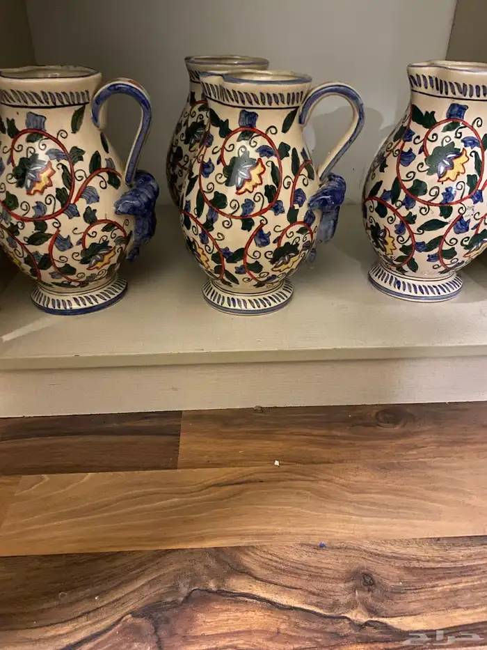 تحف ماركه هوم و2 ابجوره ايكيا وعربه جديده لون ذهبي 9
