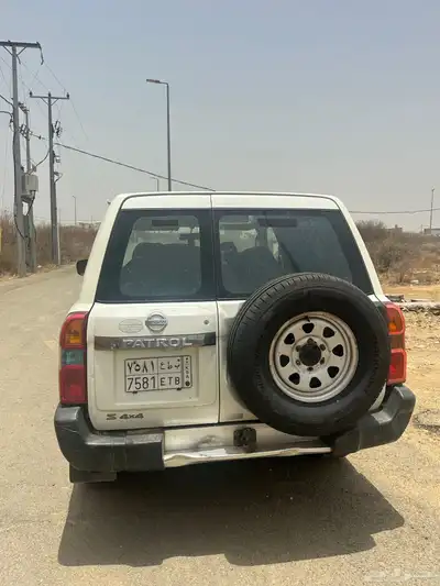 للبيع نيسان باترول قزاز كهرباء 2011 7