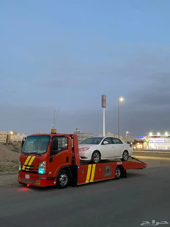 سطحه داخل ينبع وخارجها 0