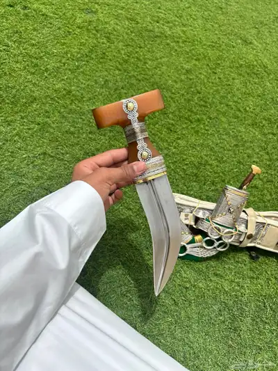 عندي جنابي قرن ووتر اقبل قطوع سياره 1