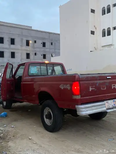للبيع فورد f250 1991 مخزن 4
