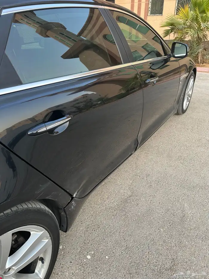 جاكوار xj ممشى قليل 5