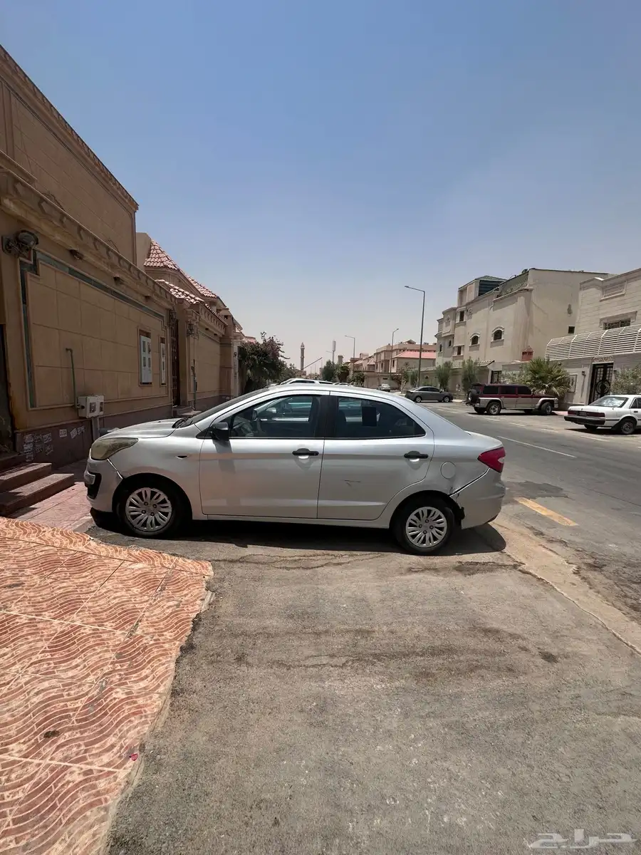 فيجو 2019 للبيع (تشليح ) بسبب مخالفات index