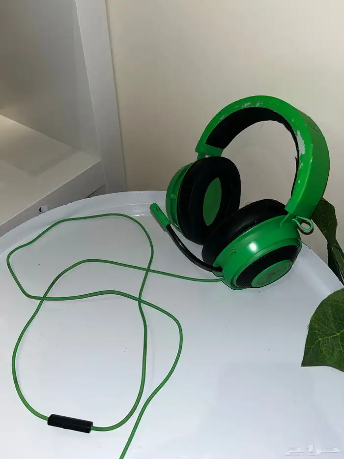 سماعة ريزر لها سنتين معي استعمال نضيف 3