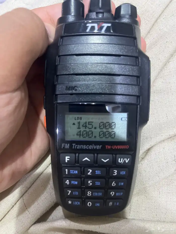 جهاز إرسال يدوي 1