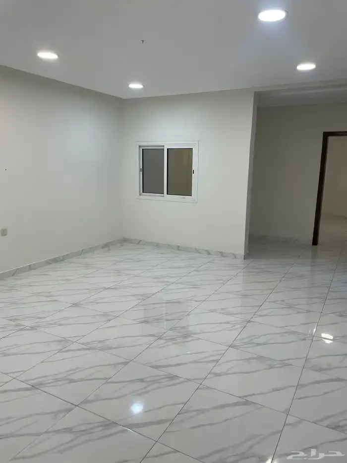 شقق للايجار vip الشعلة( الفاخرية) السعر 30 الف ريال ( عوائل) 2