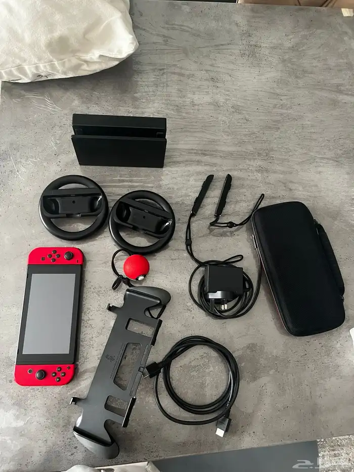 Nintendo Switch 128 GB with all accessories نينتندو سويتش 0