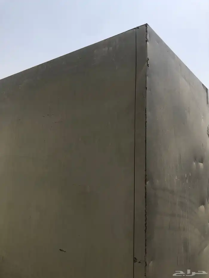 ثلاجه بابين كبير تعليق لحم بدون ارفف 2