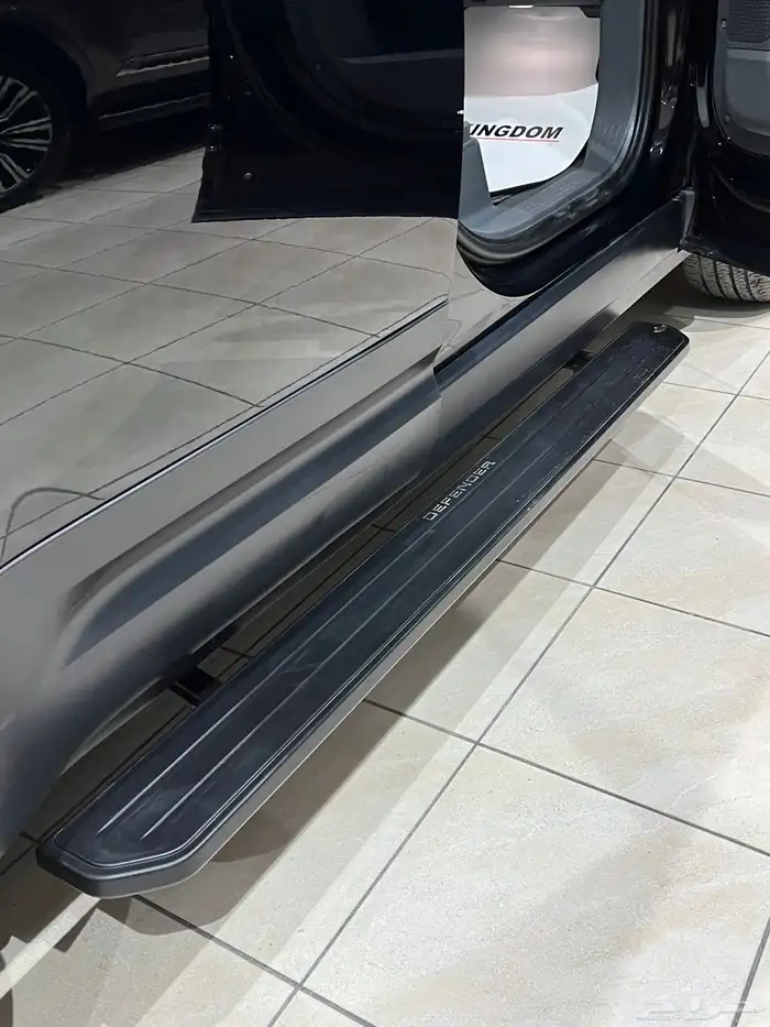 لاند روفر ديفيندر HSE 2023 11